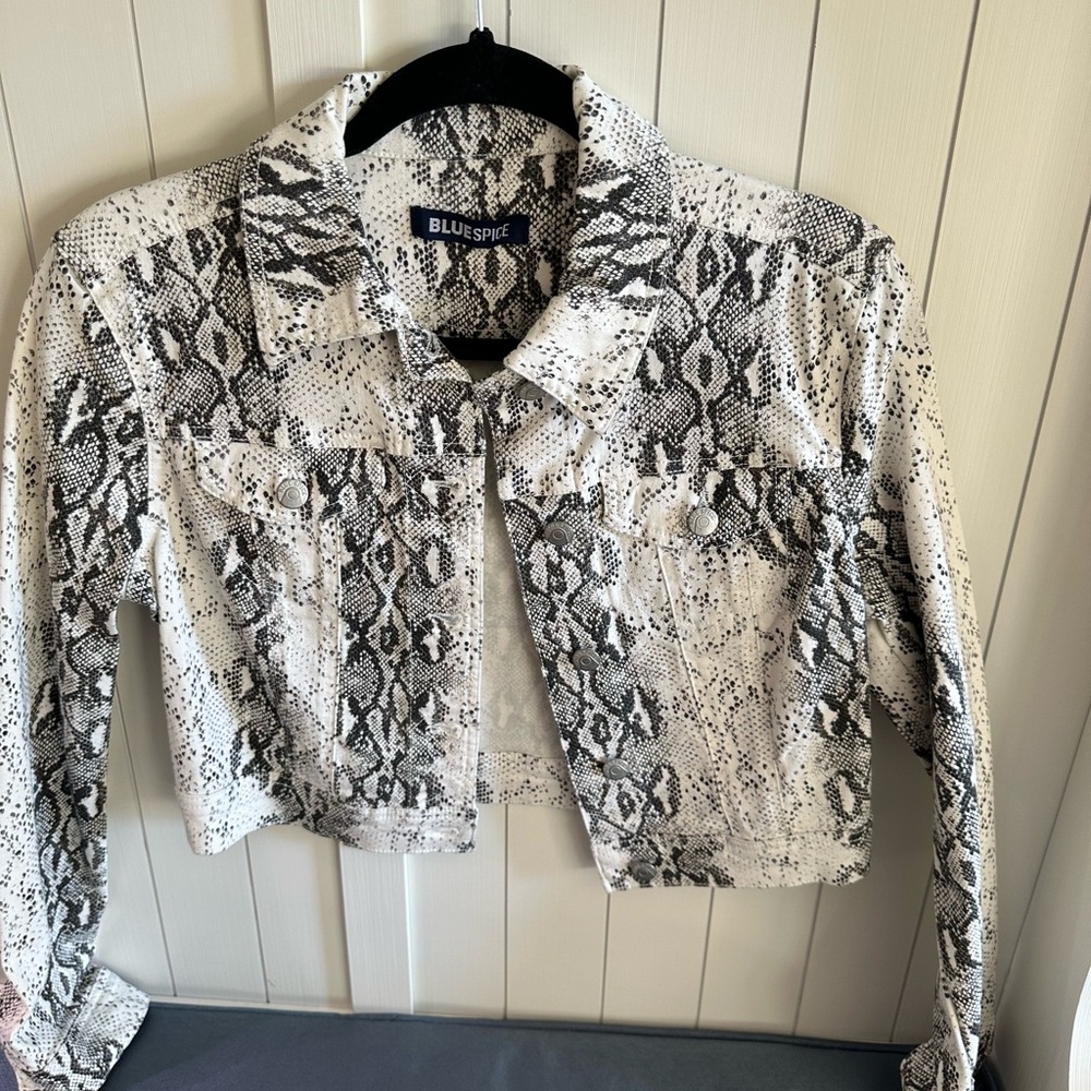 Cropped Snake Print Denim Jacket.
